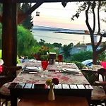 Herakles Bed & Breakfast Çeşme