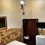 Herakles Bed & Breakfast Çeşme