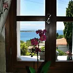 Herakles Bed & Breakfast Çeşme