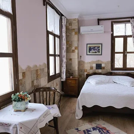 Bed & Breakfast Herakles