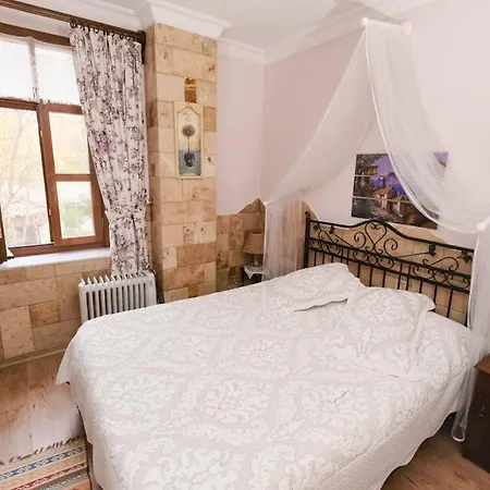 Herakles 住宿加早餐酒店 Çeşme