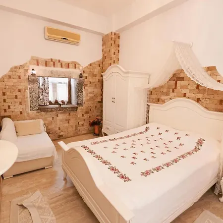 住宿加早餐酒店 Herakles *