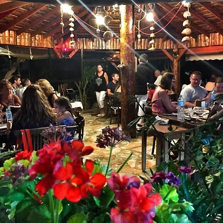 Herakles 住宿加早餐酒店 Çeşme