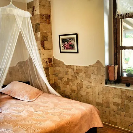 Herakles 住宿加早餐酒店