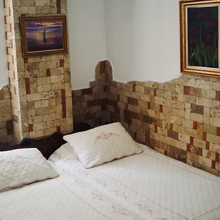 住宿加早餐酒店 Herakles Çeşme