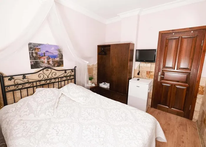 فندق مبيت وإفطار Herakles Çeşme